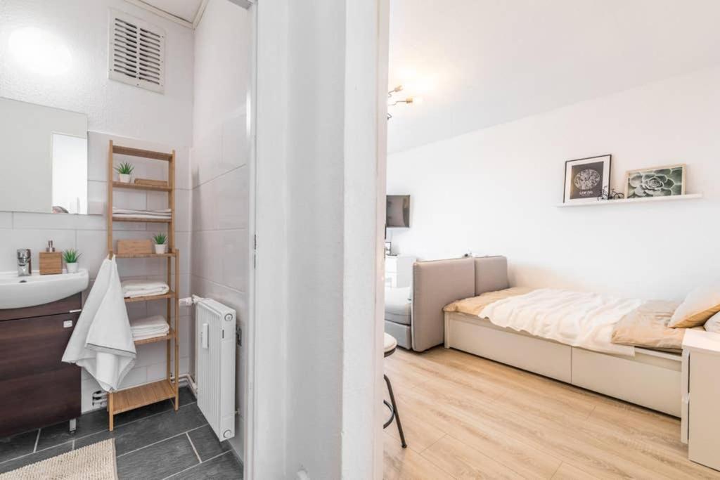 Sauber Und Modern, Netflix, Wifi, Leipzig Flair, Kueche Apartment Luaran gambar